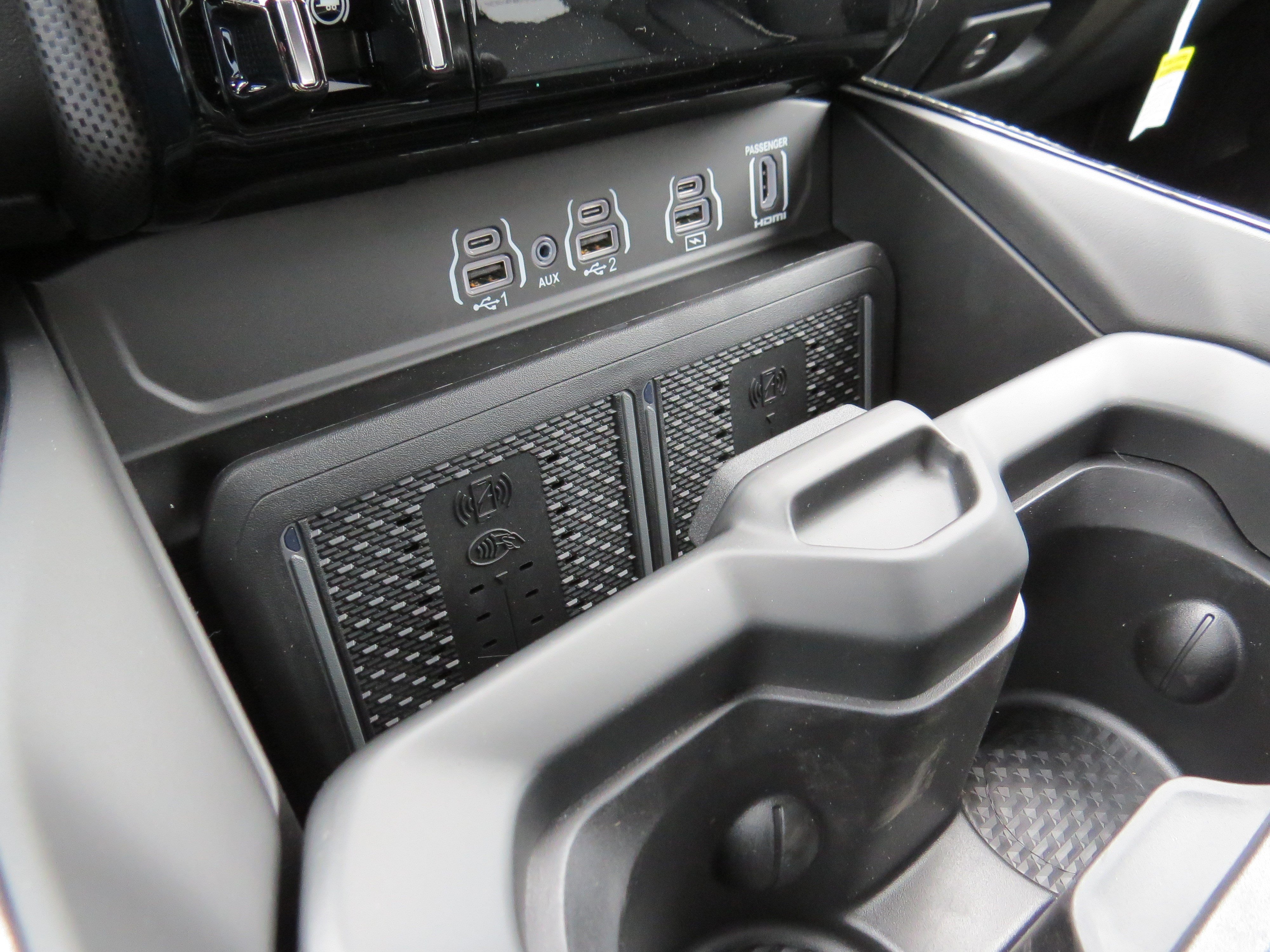 New 2026 RAM 1500 Limited AWD/4WD image 32