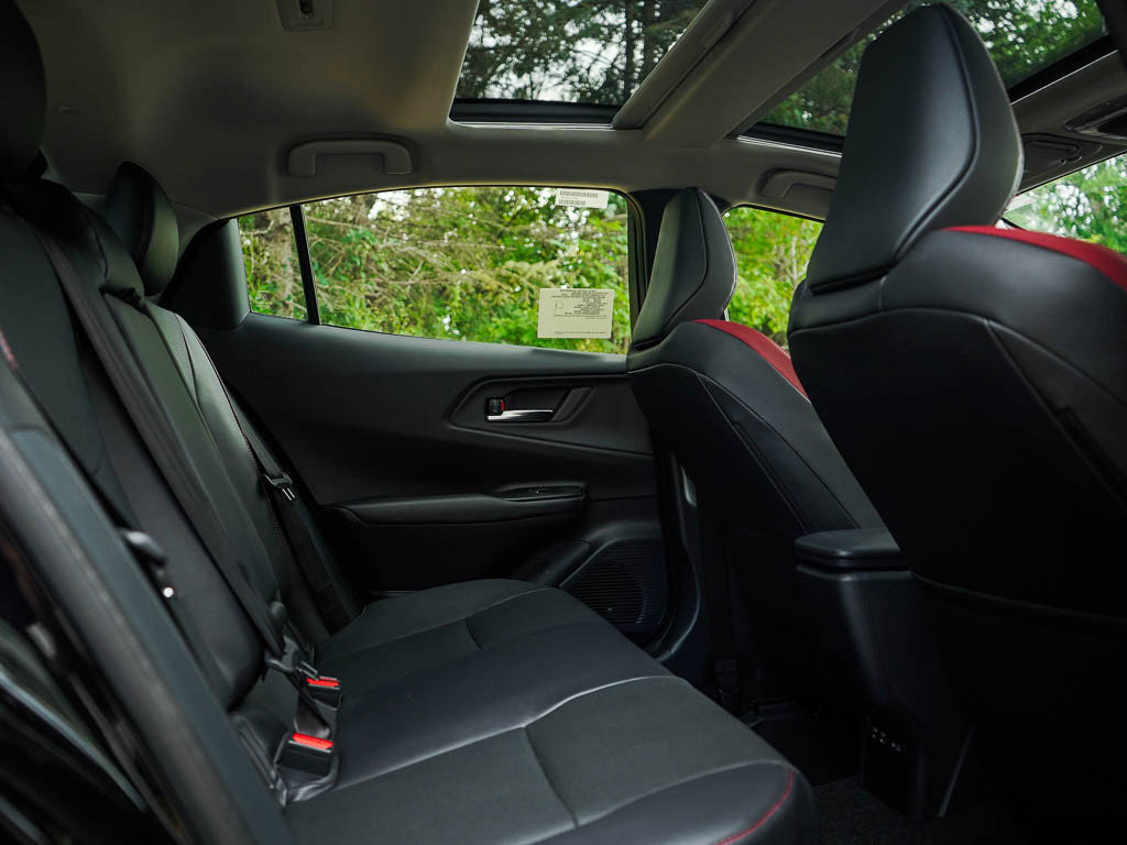 New 2026 Toyota Prius Plug-In Hybrid image 12