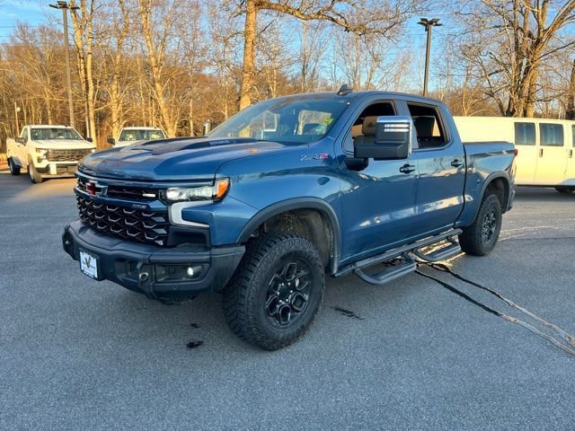 Used 2024 Chevrolet Silverado 1500 ZR2 w/ ZR2 Bison Edition AWD/4WD image 2