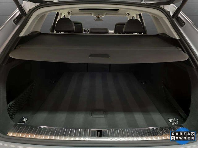 Used 2023 Audi e-tron Premium Plus image 86