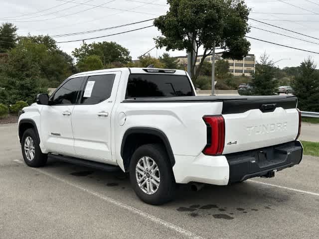 Used 2022 Toyota Tundra SR5 w/ SR5 Premium Package AWD/4WD image 21