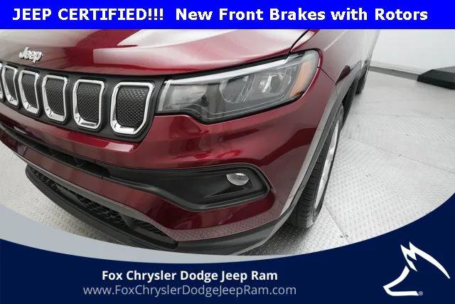 Certified 2022 Jeep Compass Latitude image 22