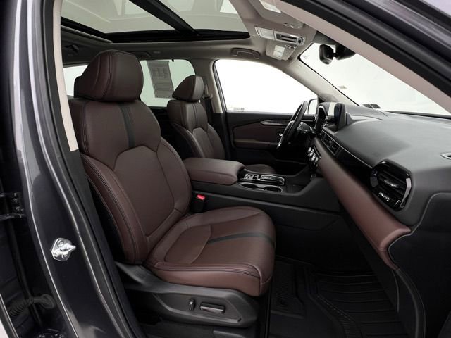 Used 2023 Honda Pilot Elite image 15
