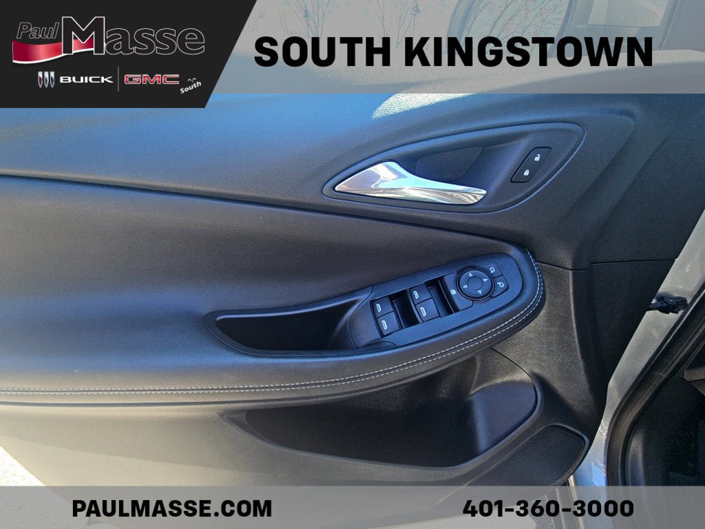 Certified 2023 Buick Encore GX Preferred w/ Cold Weather Comfort Package AWD/4WD image 11