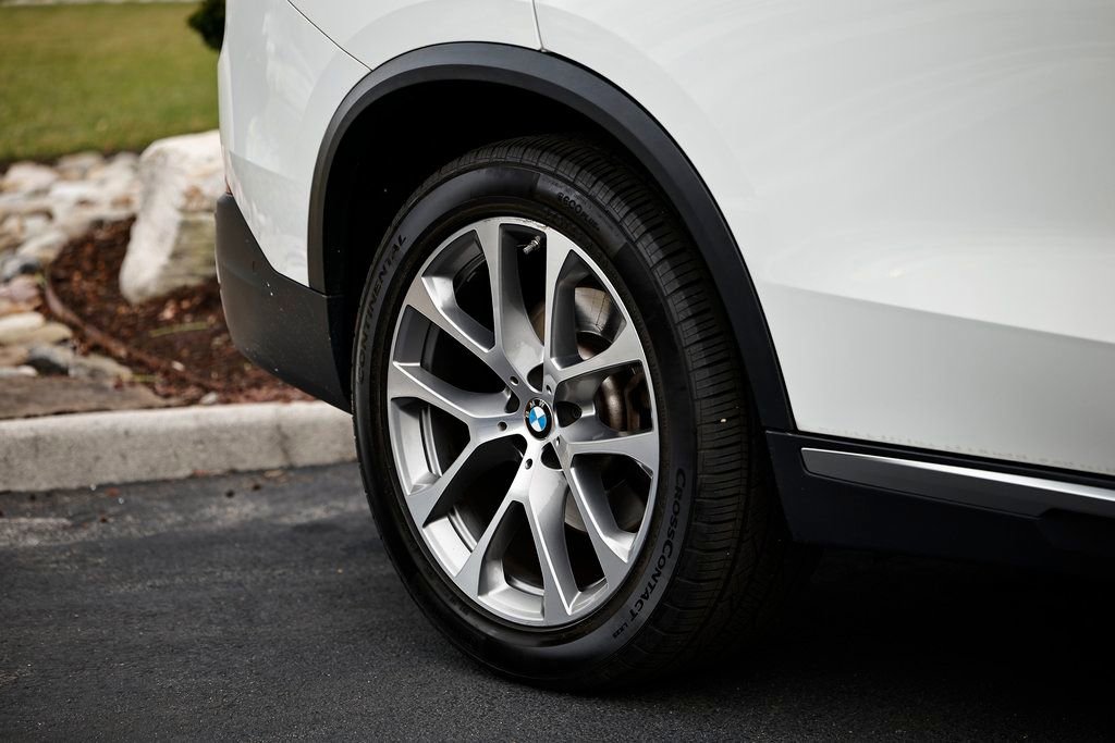 Used 2021 BMW X5 xDrive40i w/ Premium Package 2 image 6