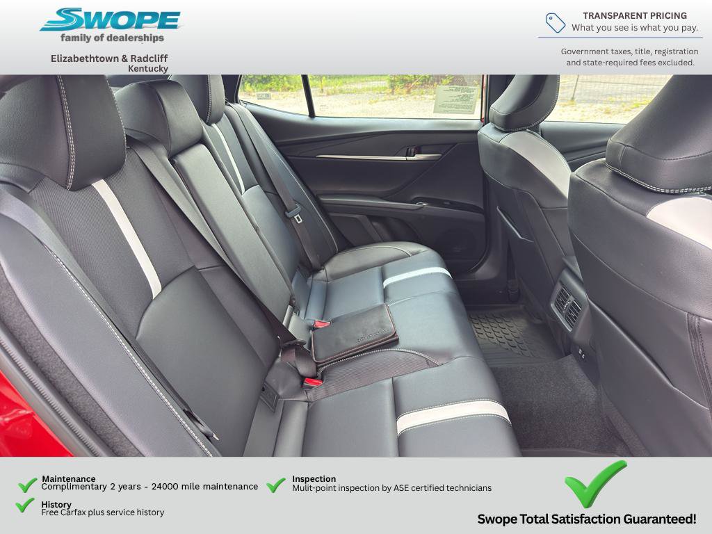 New 2026 Toyota Camry Hybrid FWD image 12