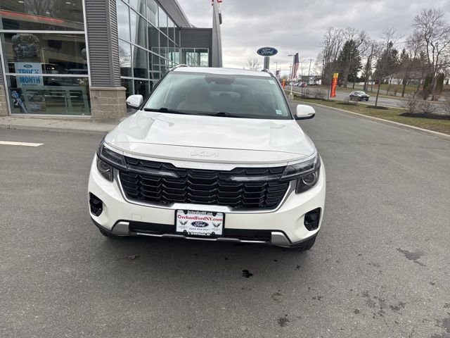 Used 2024 Kia Seltos EX image 3