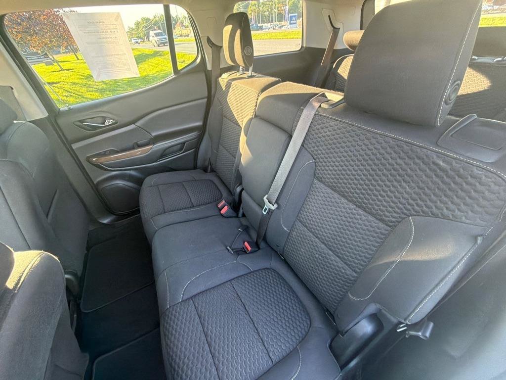 Used 2019 GMC Acadia SLE FWD image 25
