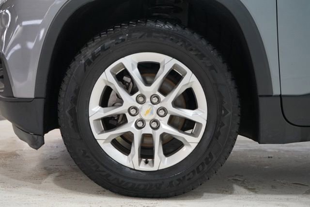 Used 2018 Chevrolet Traverse LS image 12