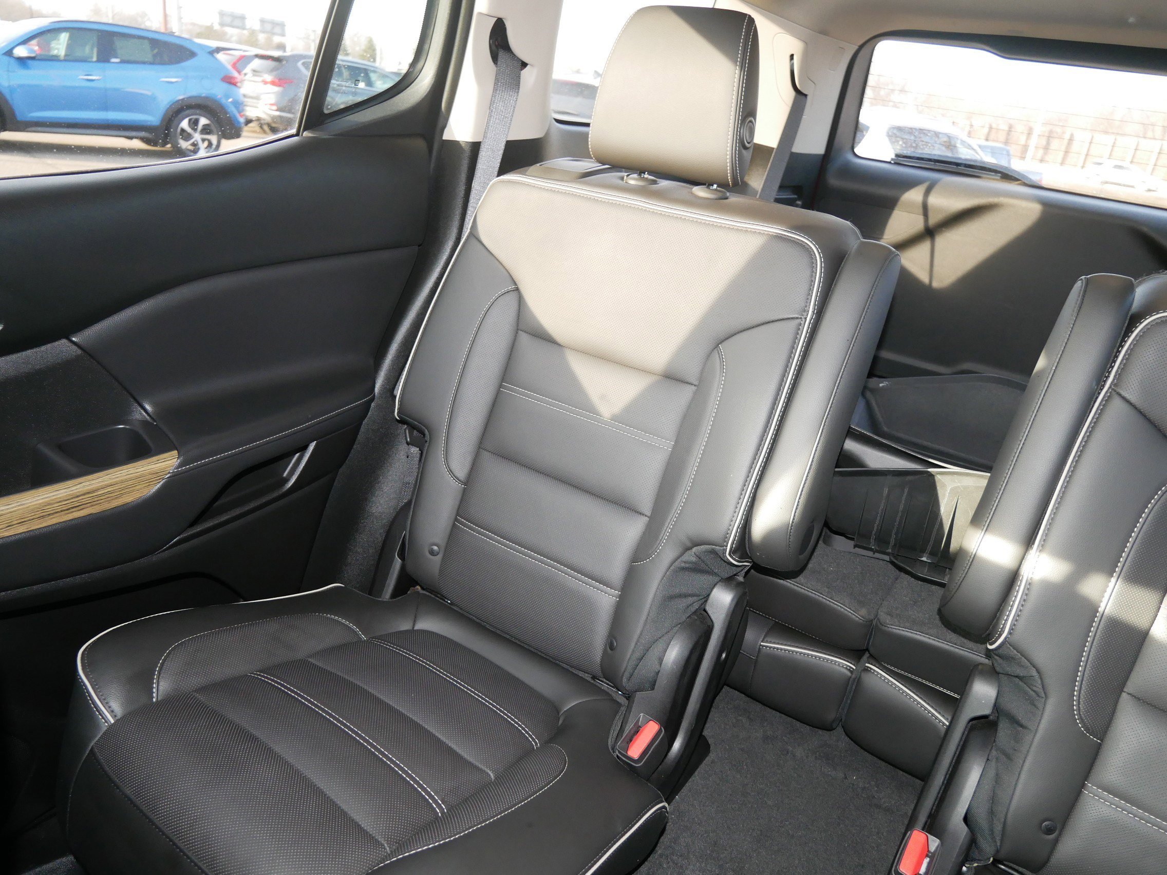 Used 2018 GMC Acadia Denali w/ LPO, Floor Liner Package image 12