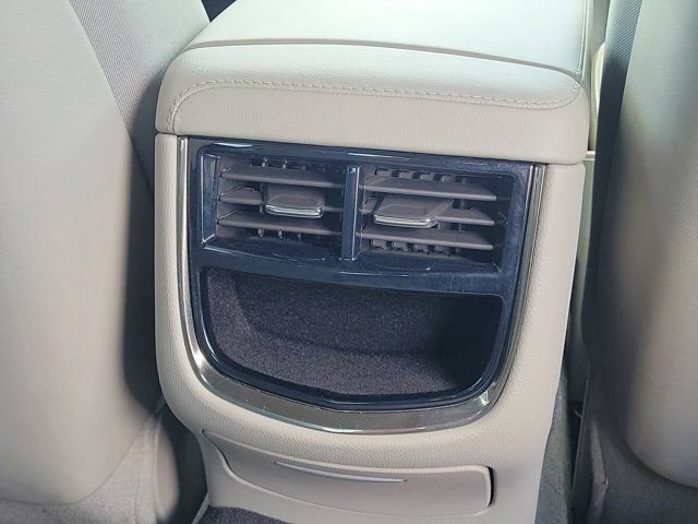 Used 2017 Cadillac CTS Sedan RWD image 6