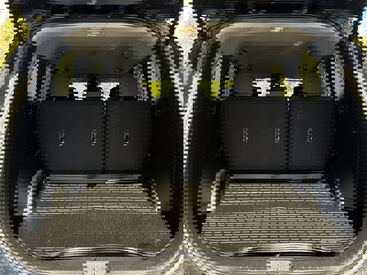 Used 2023 Hyundai Santa Fe SEL image 23