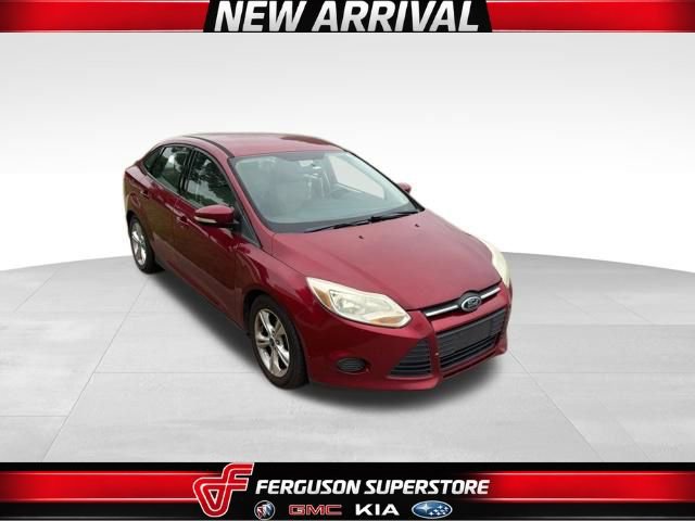 Used 2014 Ford Focus SE w/ SE Winter Package FWD image 1