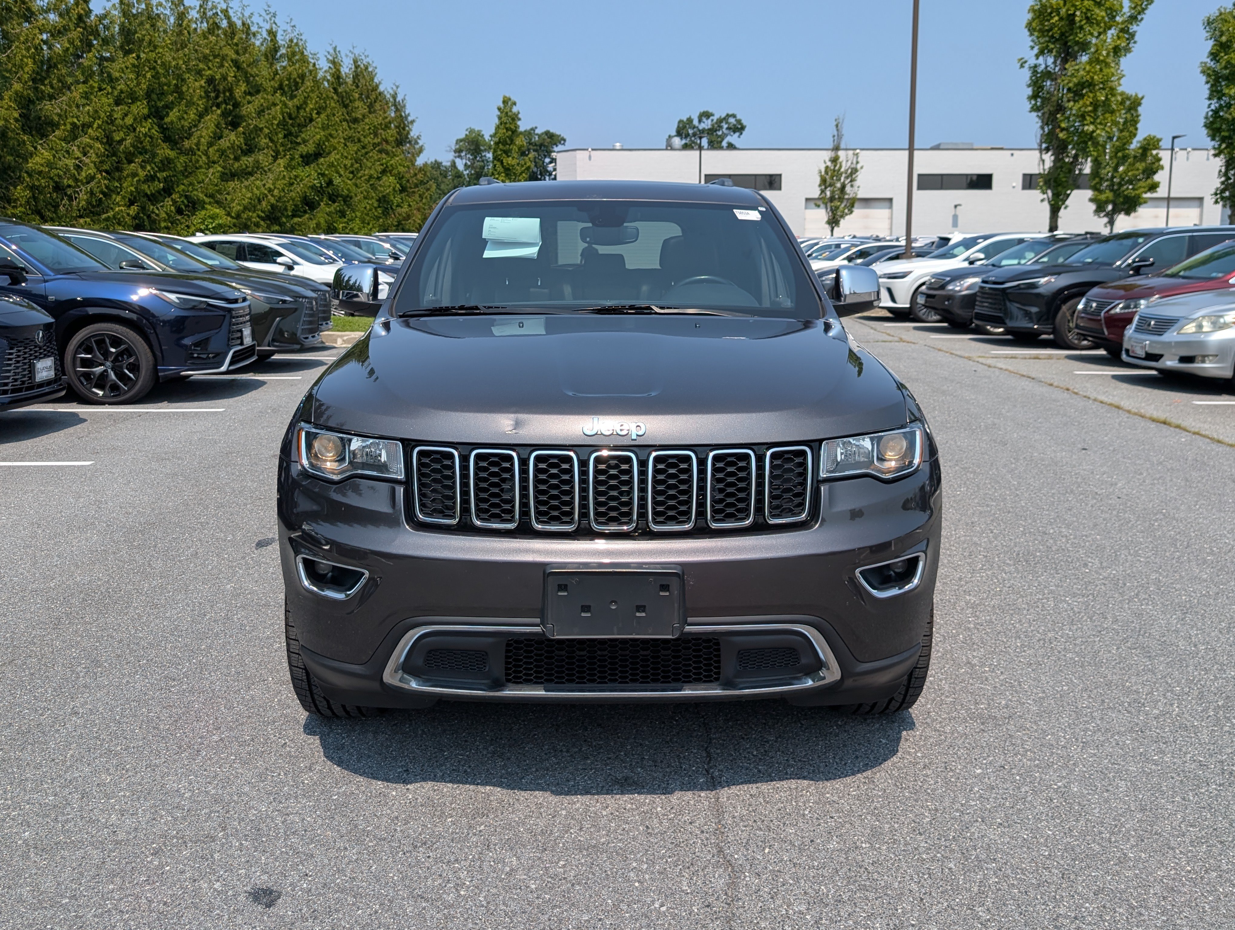 Used 2020 Jeep Grand Cherokee Limited w/ Luxury Group II AWD/4WD image 8