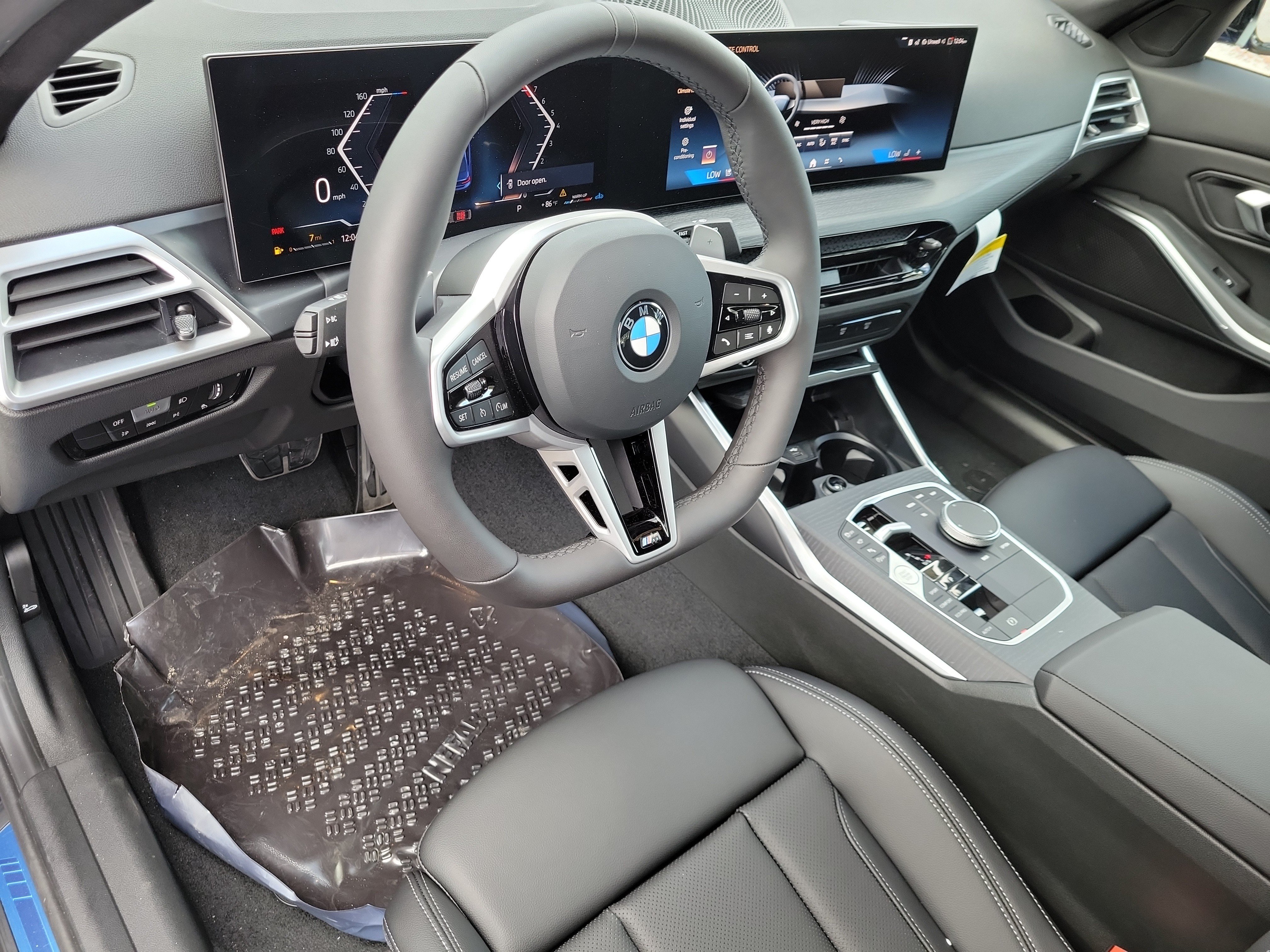 New 2026 BMW 330i Sedan w/ M Sport Package RWD image 12