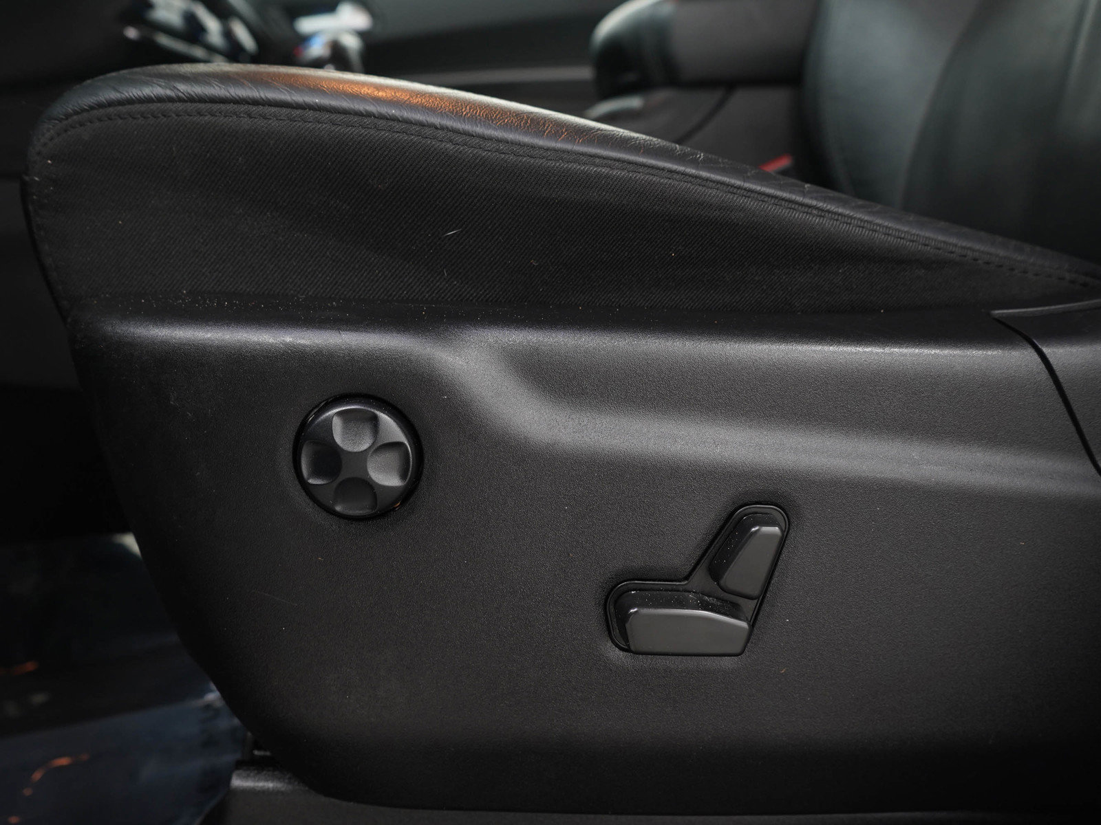 Used 2021 Dodge Durango SXT image 26
