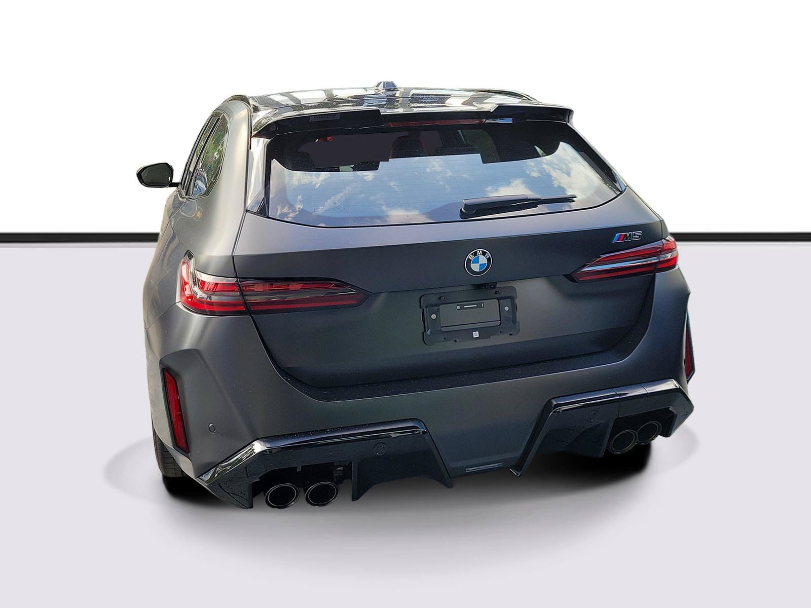 Used 2025 BMW M5 Touring AWD/4WD image 3