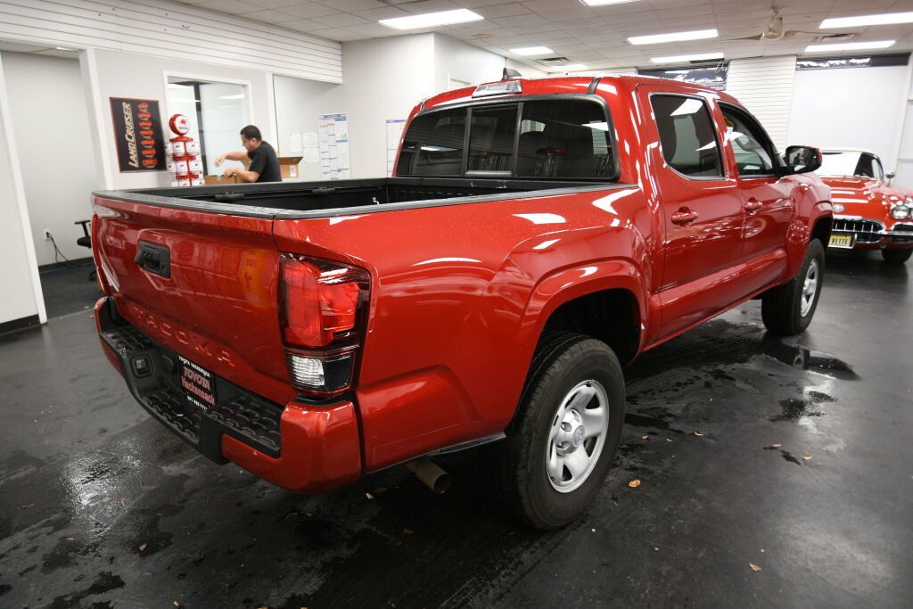 Certified 2023 Toyota Tacoma SR image 7