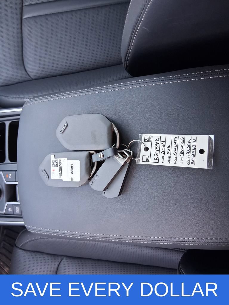 Used 2024 Kia Sorento S w/ Panoramic Sunroof Package FWD image 23