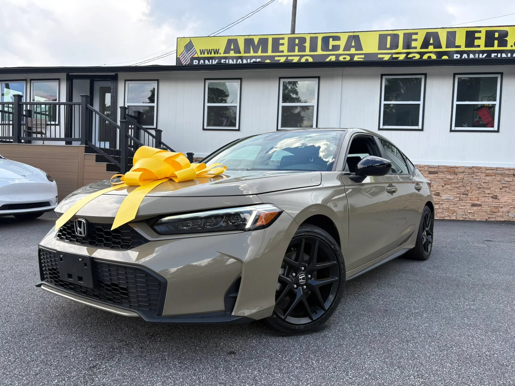 Used 2025 Honda Civic Sport image 3