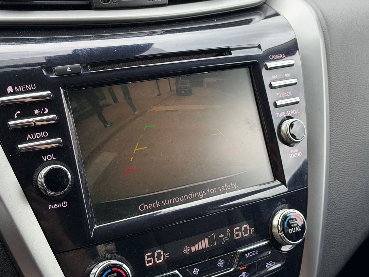 Used 2023 Nissan Murano SV image 7