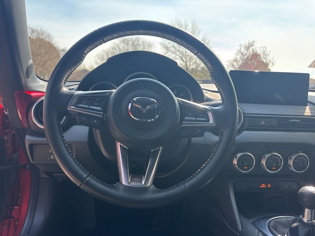 Used 2024 MAZDA MX-5 Miata Grand Touring w/ Weather Package image 19