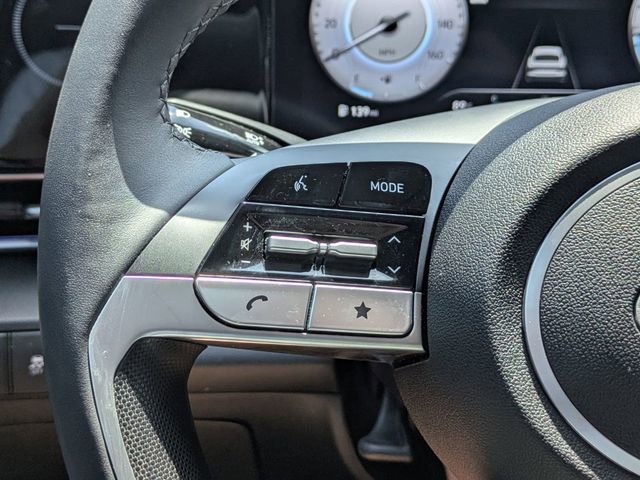 Used 2024 Hyundai Elantra Limited FWD image 26