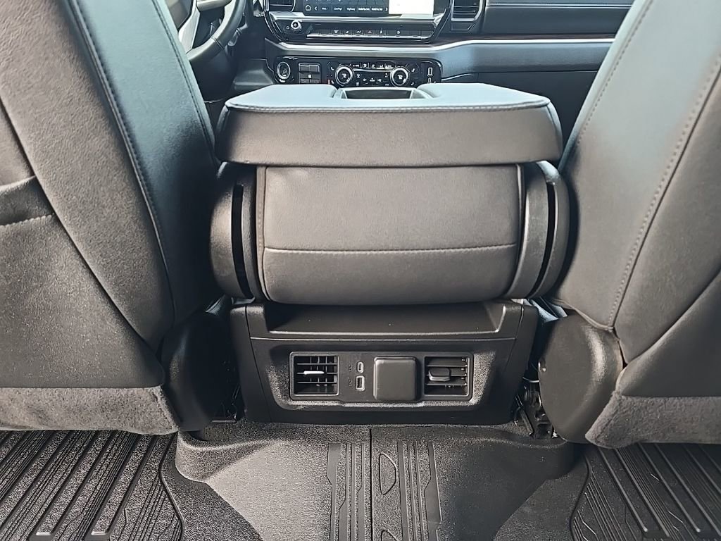 Used 2025 GMC Sierra 3500 SLT w/ X31 Off-Road Package image 26