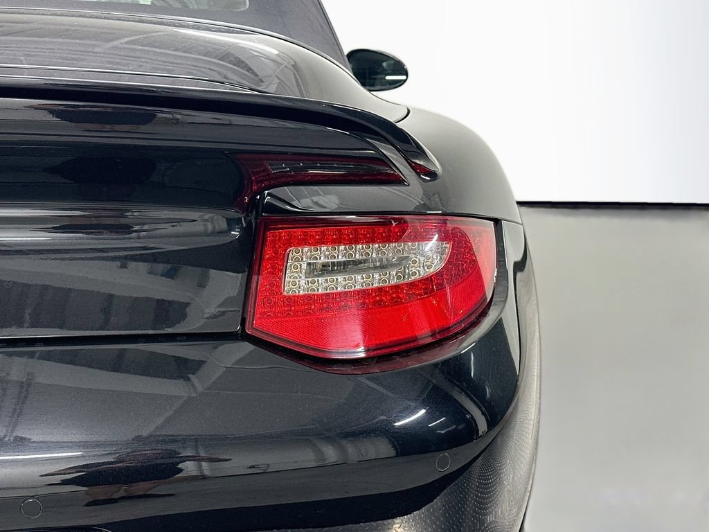 Used 2012 Porsche 911 Turbo S AWD/4WD image 30