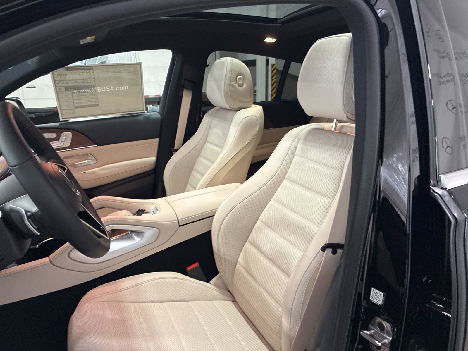 New 2026 Mercedes-Benz GLE 450 4MATIC Coupe image 10