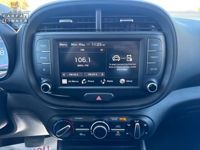 Used 2025 Kia Soul LX w/ LX Technology Package FWD image 28