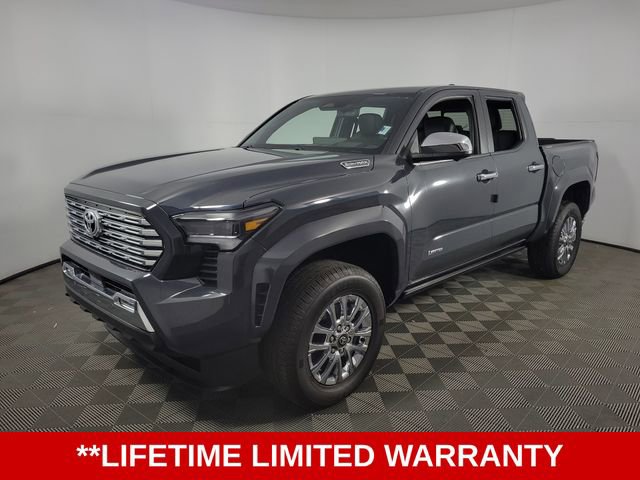 Used 2024 Toyota Tacoma Limited image 3