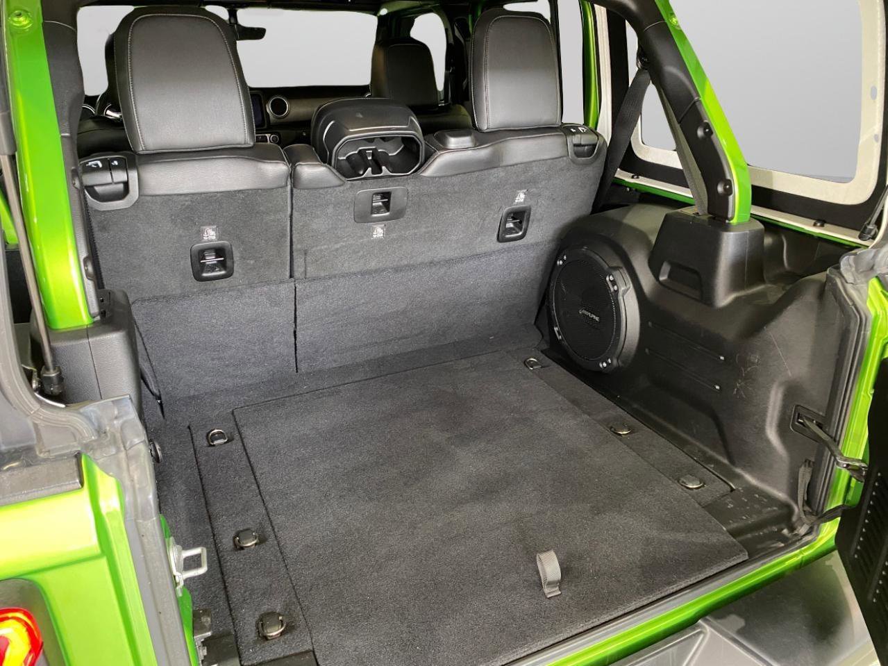 Used 2019 Jeep Wrangler Unlimited Rubicon image 12