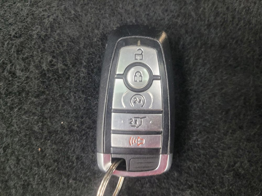 Used 2022 Ford Edge SEL w/ Convenience Package AWD/4WD image 32
