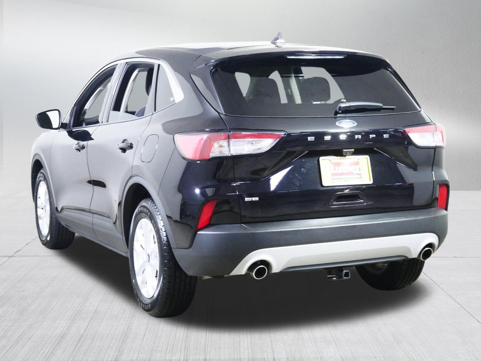 Used 2022 Ford Escape SE FWD image 5