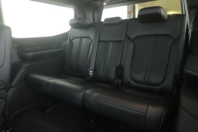 Used 2026 Jeep Grand Wagoneer Limited w/ Premium Group II AWD/4WD image 32