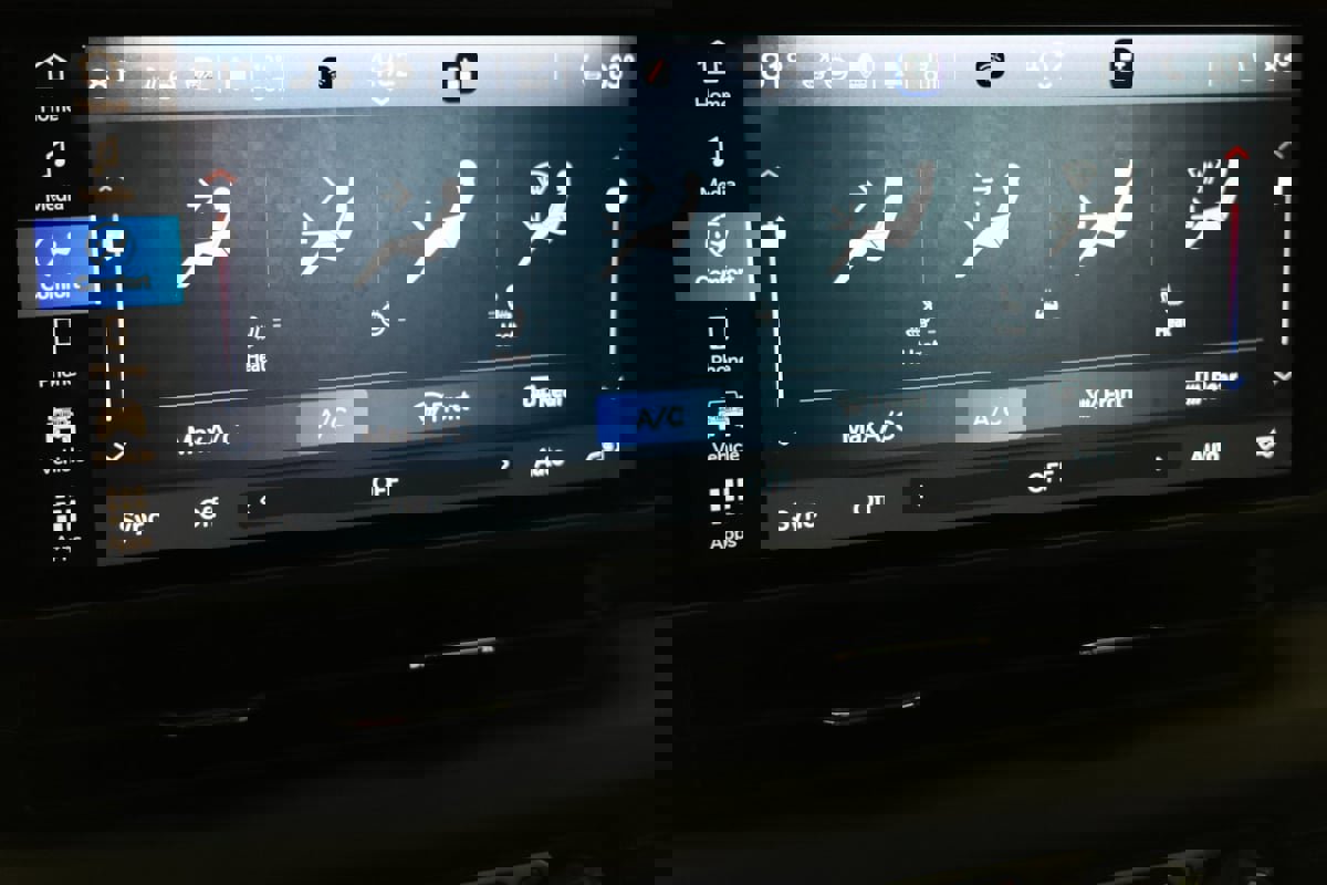 Used 2025 Jeep Wrangler Unlimited Rubicon image 49