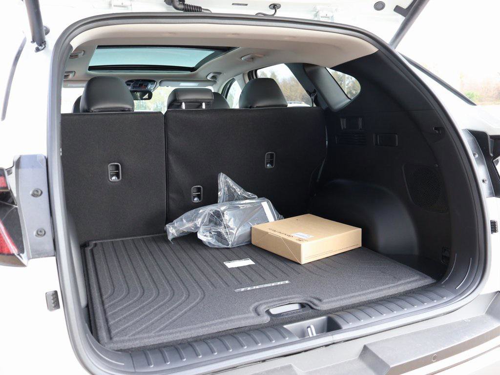 New 2026 Hyundai Tucson Limited image 16
