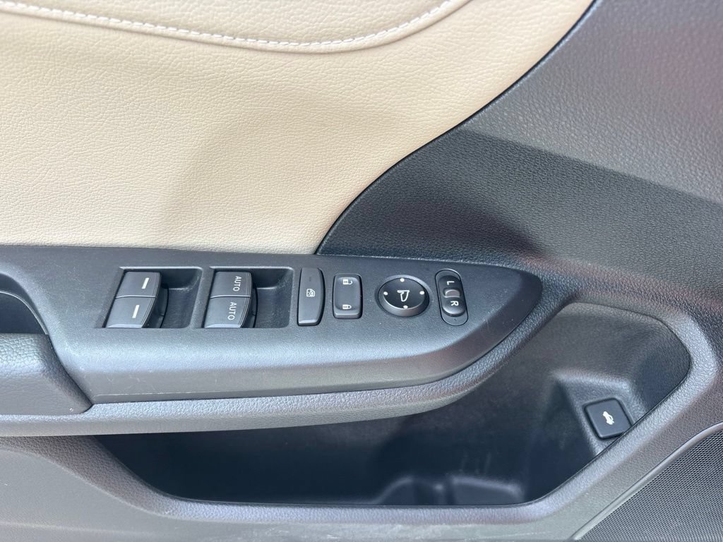 Used 2019 Honda Civic EX-L image 10