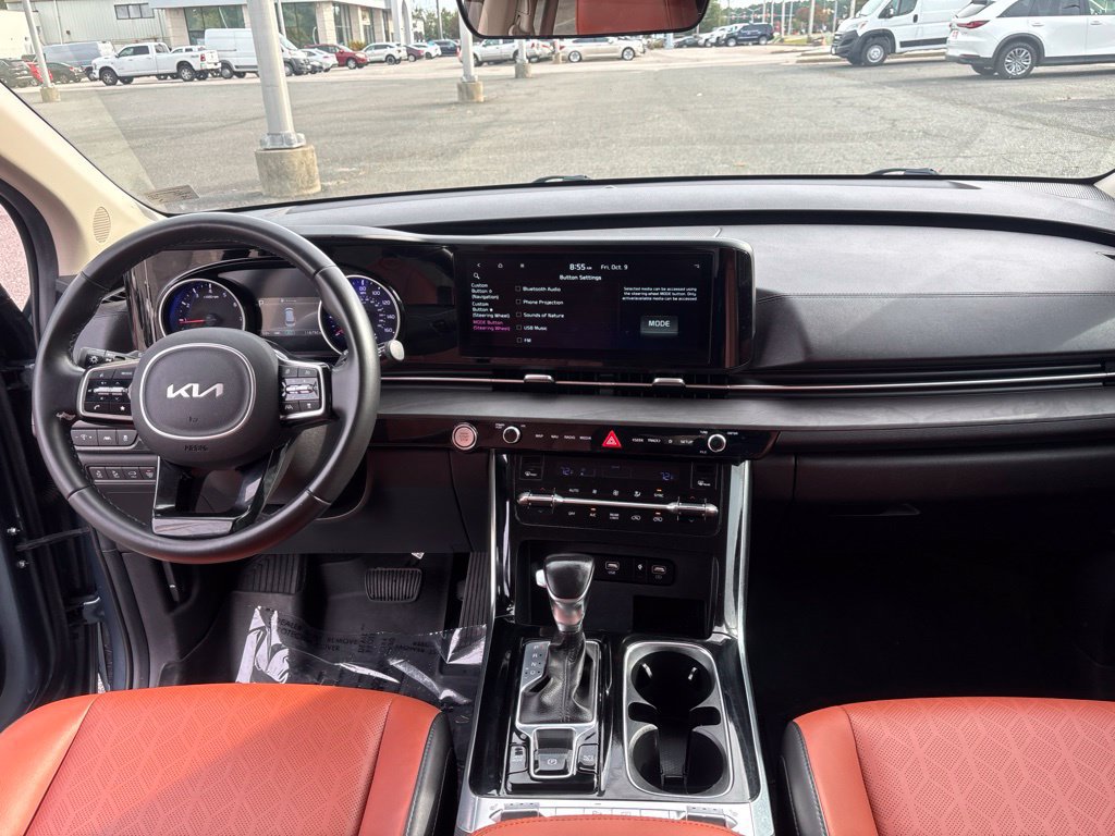 Used 2022 Kia Carnival SX FWD image 25