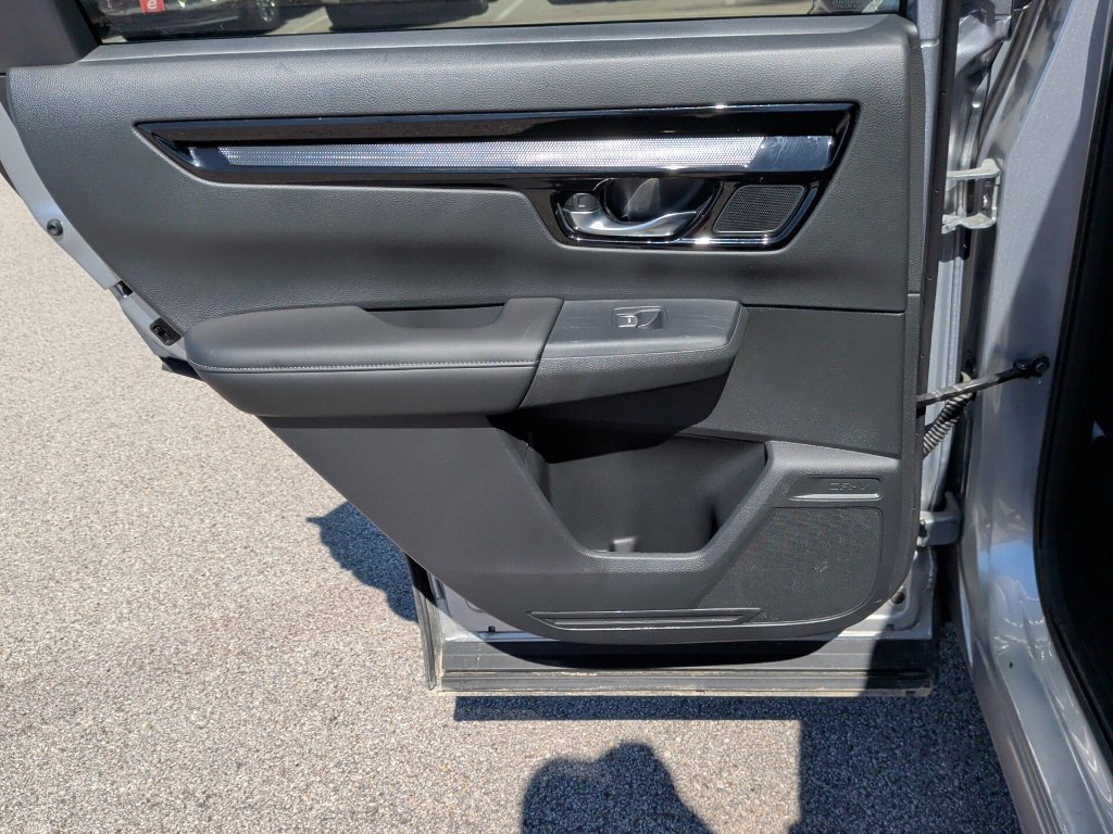 Used 2025 Honda CR-V EX-L image 34