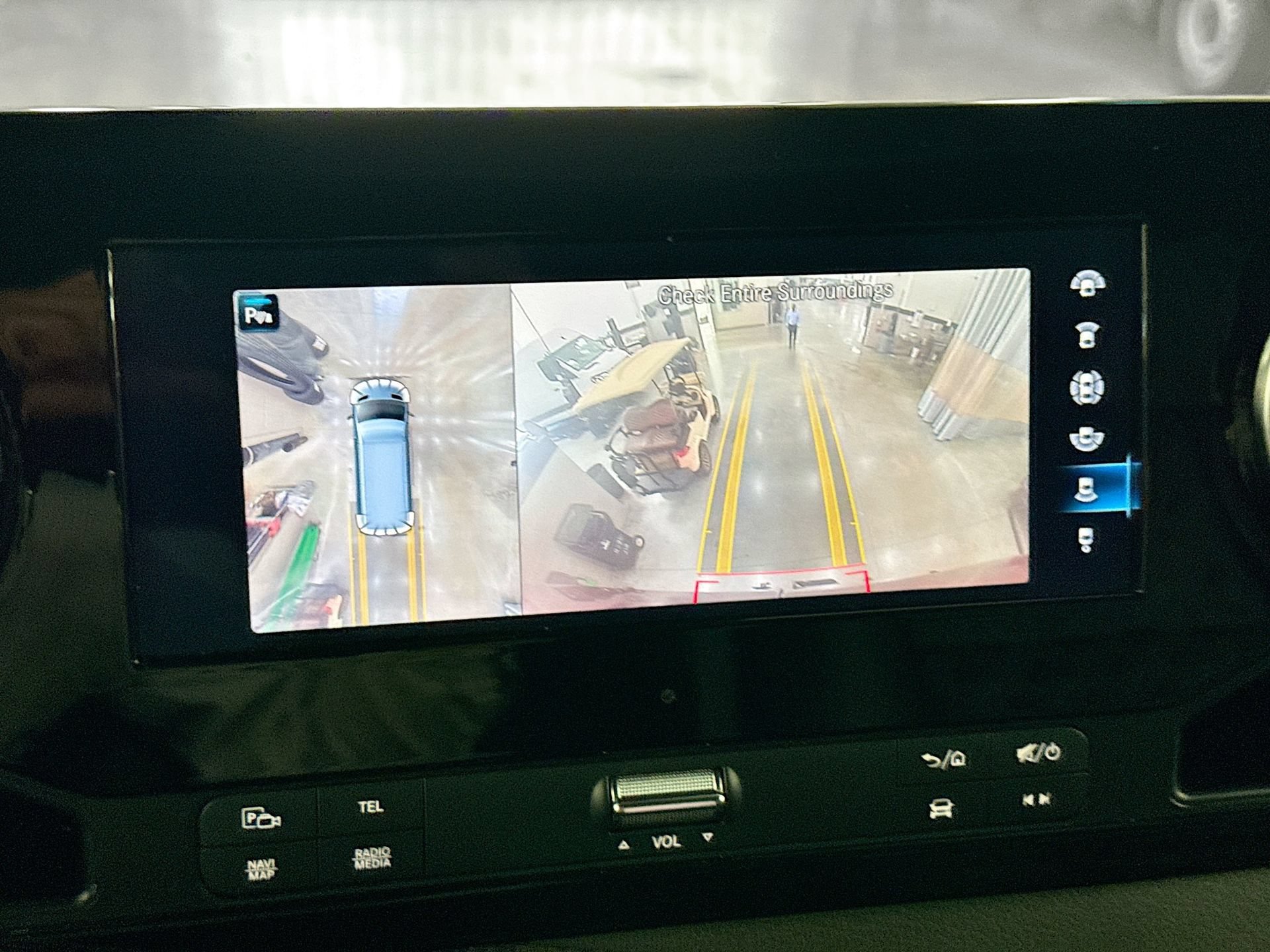 Used 2023 Mercedes-Benz Sprinter 2500 image 15