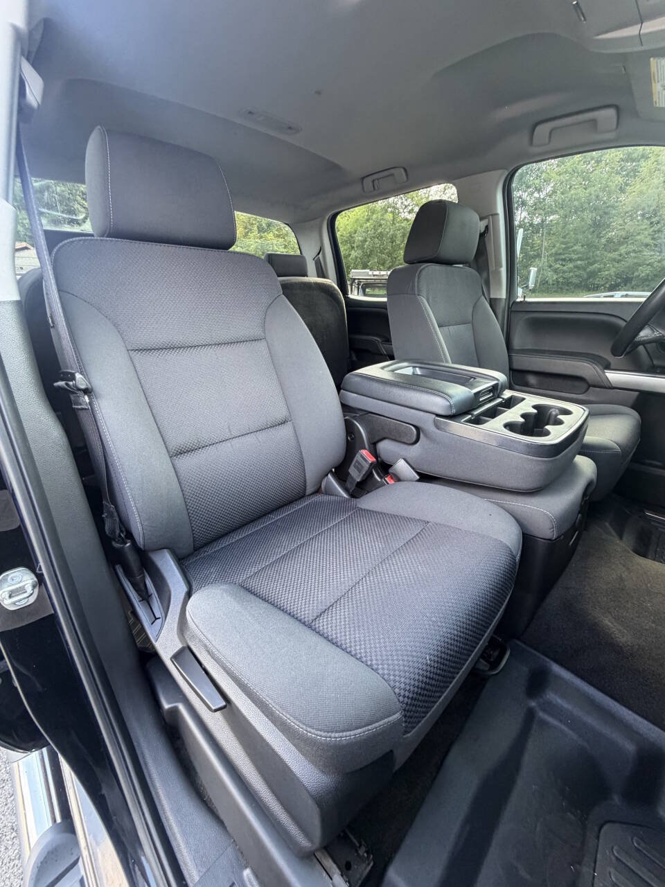 Used 2018 Chevrolet Silverado 1500 LT w/ All Star Edition AWD/4WD image 16