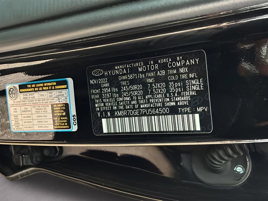 Used 2023 Hyundai Palisade Calligraphy image 17