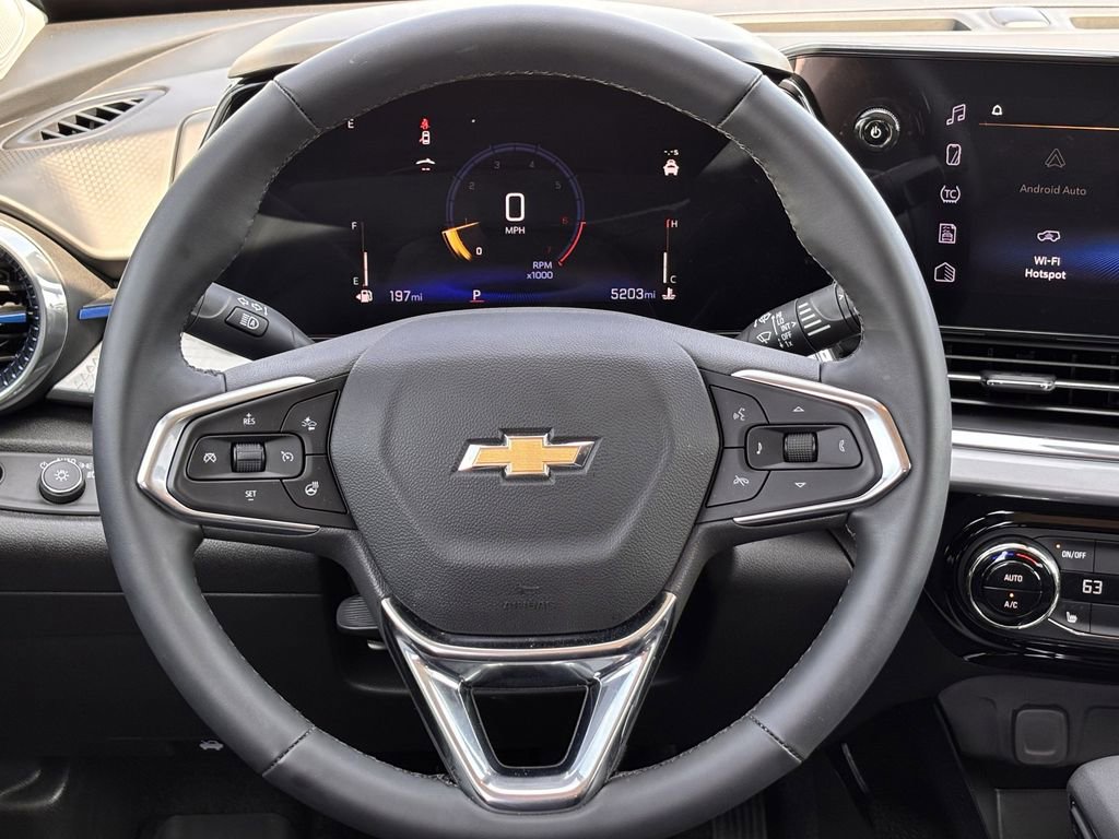 New 2026 Chevrolet Trax LT w/ Driver Confidence Package FWD image 9