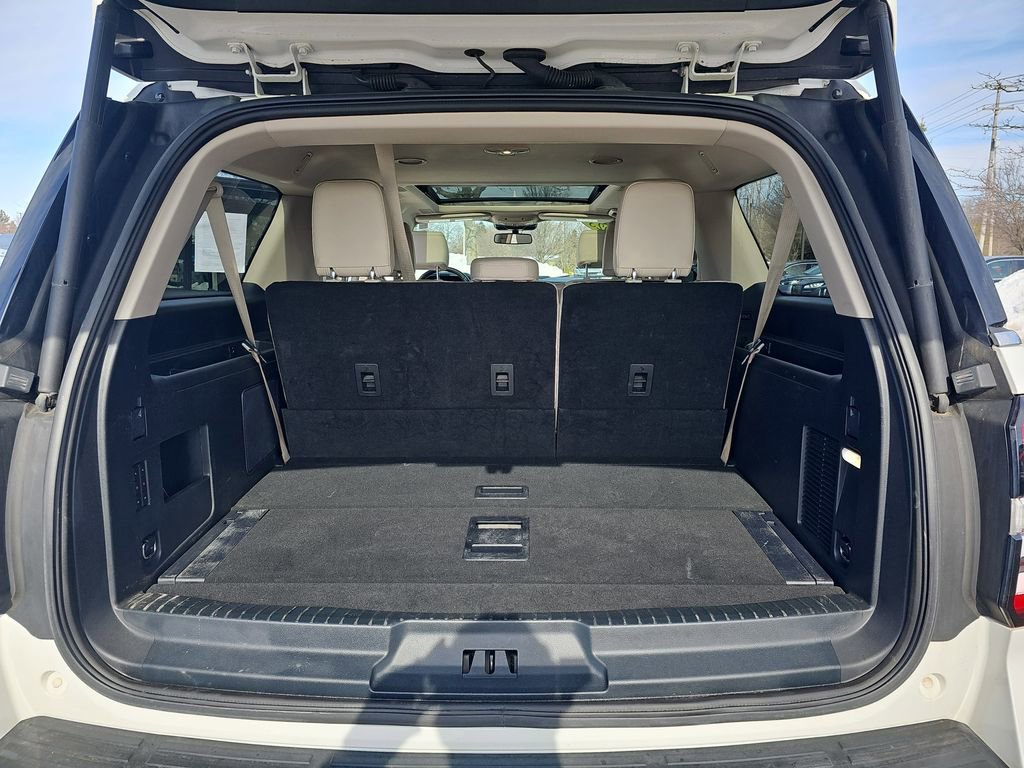 Used 2023 Ford Expedition Max Platinum image 13