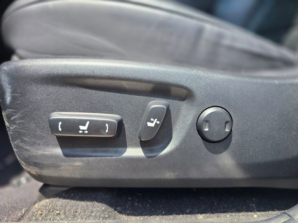 Used 2019 Lexus NX 300 F Sport w/ Accessory Package 2 AWD/4WD image 12