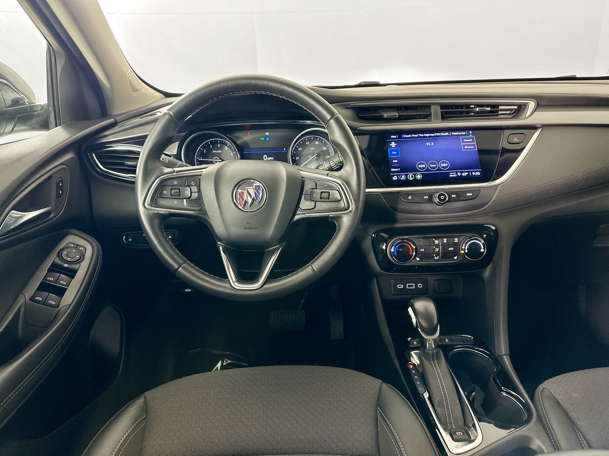 Used 2023 Buick Encore GX Preferred w/ Cold Weather Comfort Package AWD/4WD image 13