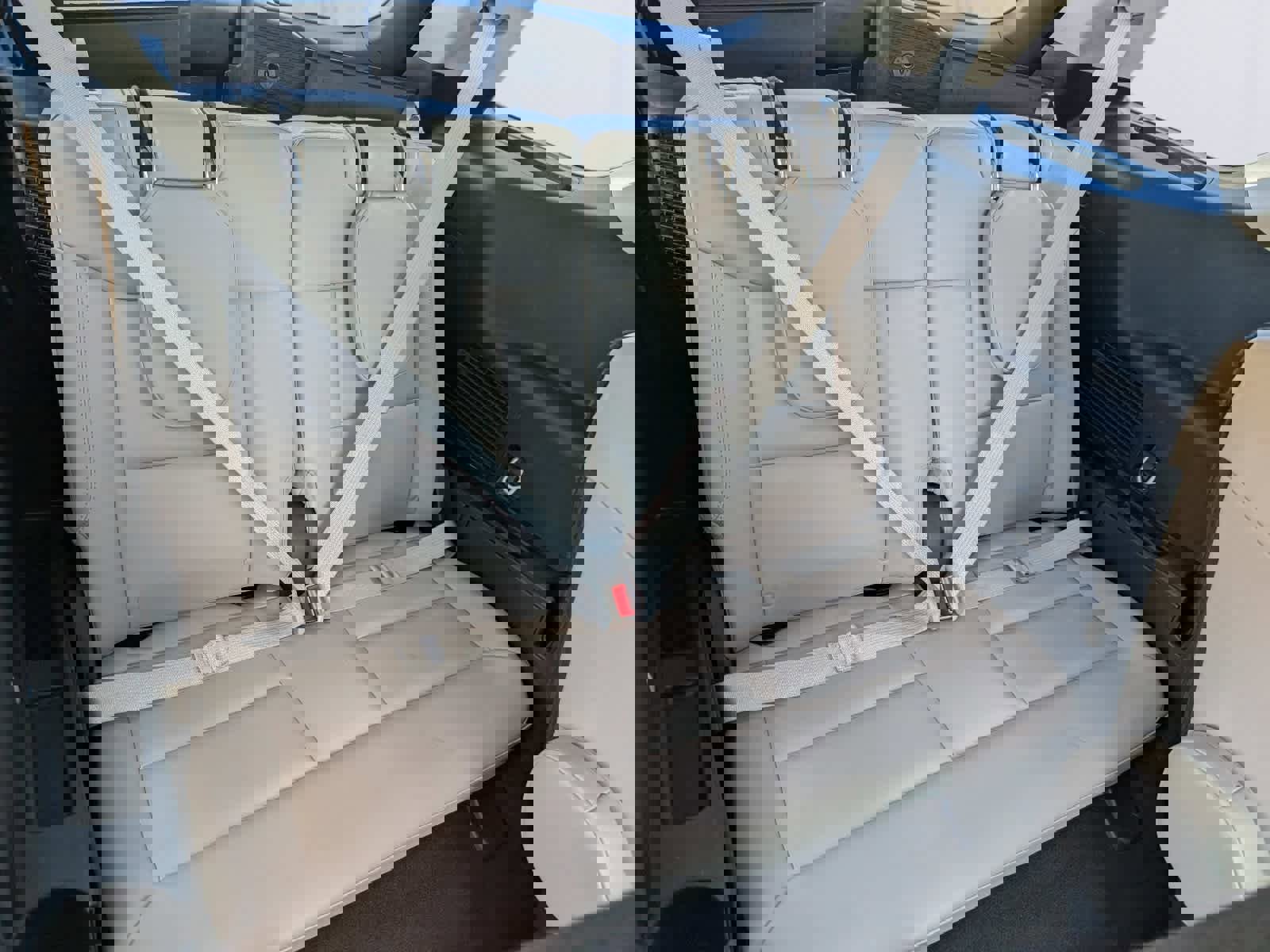 Used 2023 Ford Explorer XLT w/ Equipment Group 202A image 10