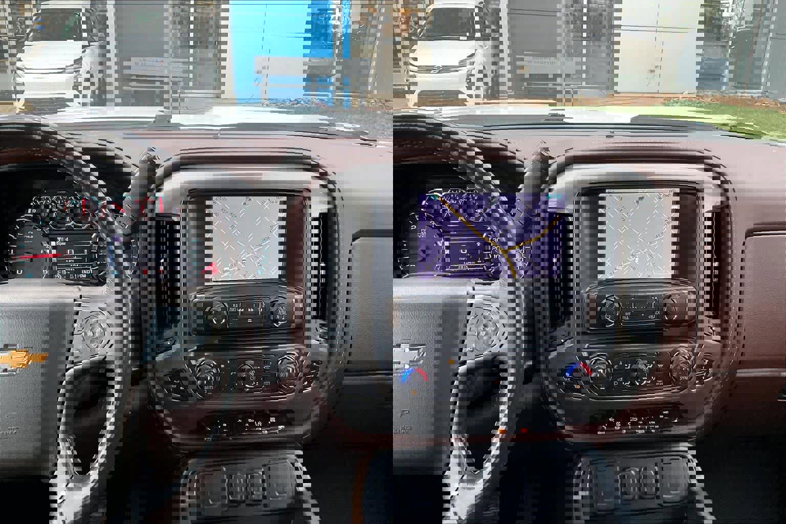 Used 2015 Chevrolet Silverado 2500 High Country w/ Duramax Plus Package AWD/4WD image 8